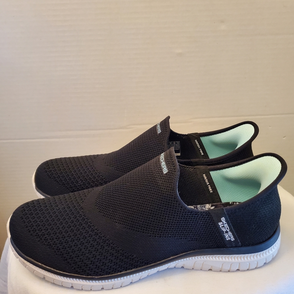 Skechers Slip-ins Hands-free Air-cooled Memory foam slip-on Sneakers, Size 9 - Picture 7 of 13